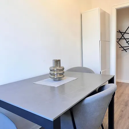 Apartment Willkommen Im Boxhagener Kiez *